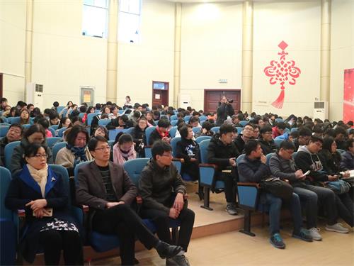 说明:http://qgxy.sdut.edu.cn/_upload/article/images/47/f4/5806cd4f4947b2443ac0ccd6e7e1/0ba52516-2c69-44bc-8d07-c7d0e7785b24.jpg